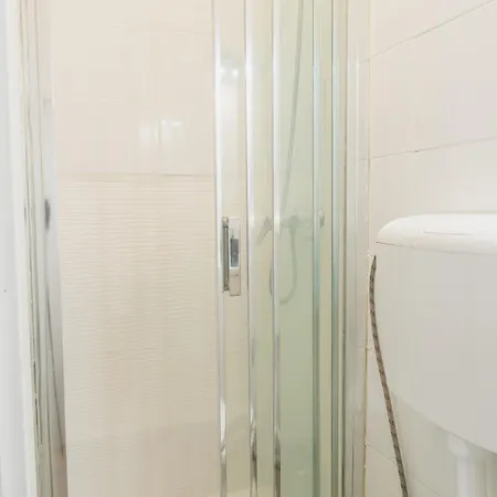 Homestay - Elevador Da Bica