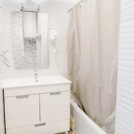 - Elevador Da Bica Homestay Lisbon