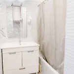 - Elevador Da Bica Homestay Lisbon